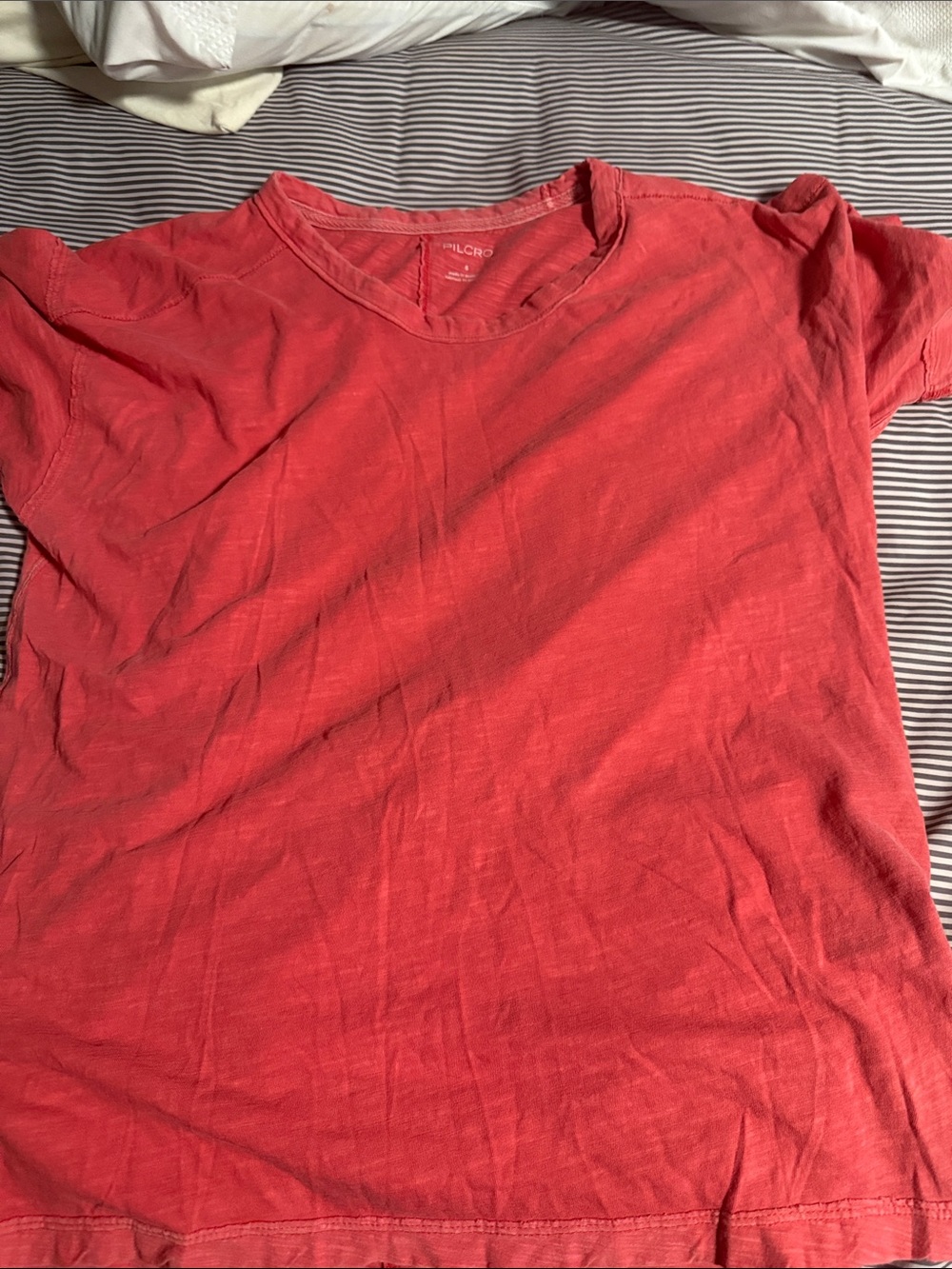 Women’s size sm Pilcro oversized tshirt